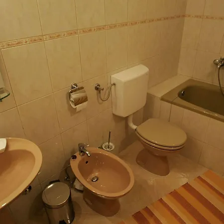 Perka Hotel Sveta Nedelja (Hvar)